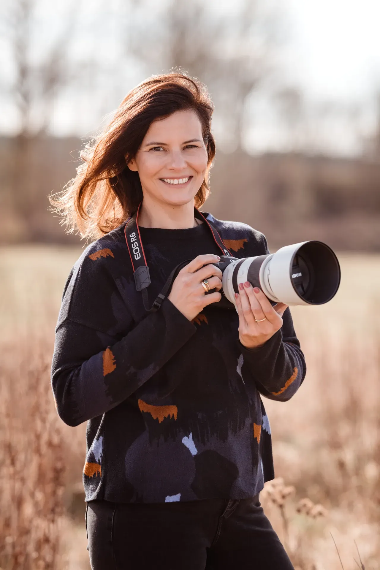 Cora Weiger, Kitafotografin in Dorfen, im Tageslicht